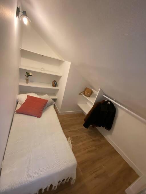 La Mansarde Lcd Pontoise Apartment Exterior photo